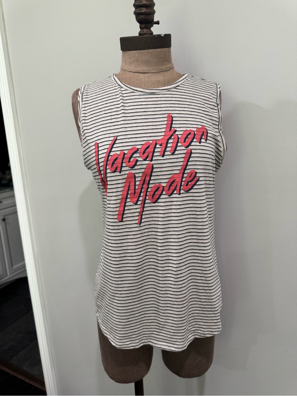 ZOE + LIV Vacation Mode Sleeveless Stripe Tank Top size M